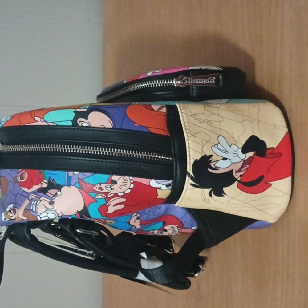 A Goofy Movie Loungefly Backpack NWT - Picture 4 of 11